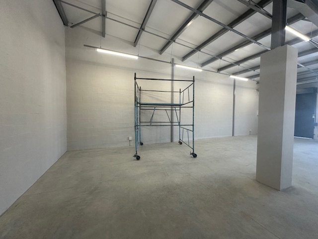 To Let commercial Property for Rent in Marconi Beam Industria Western Cape